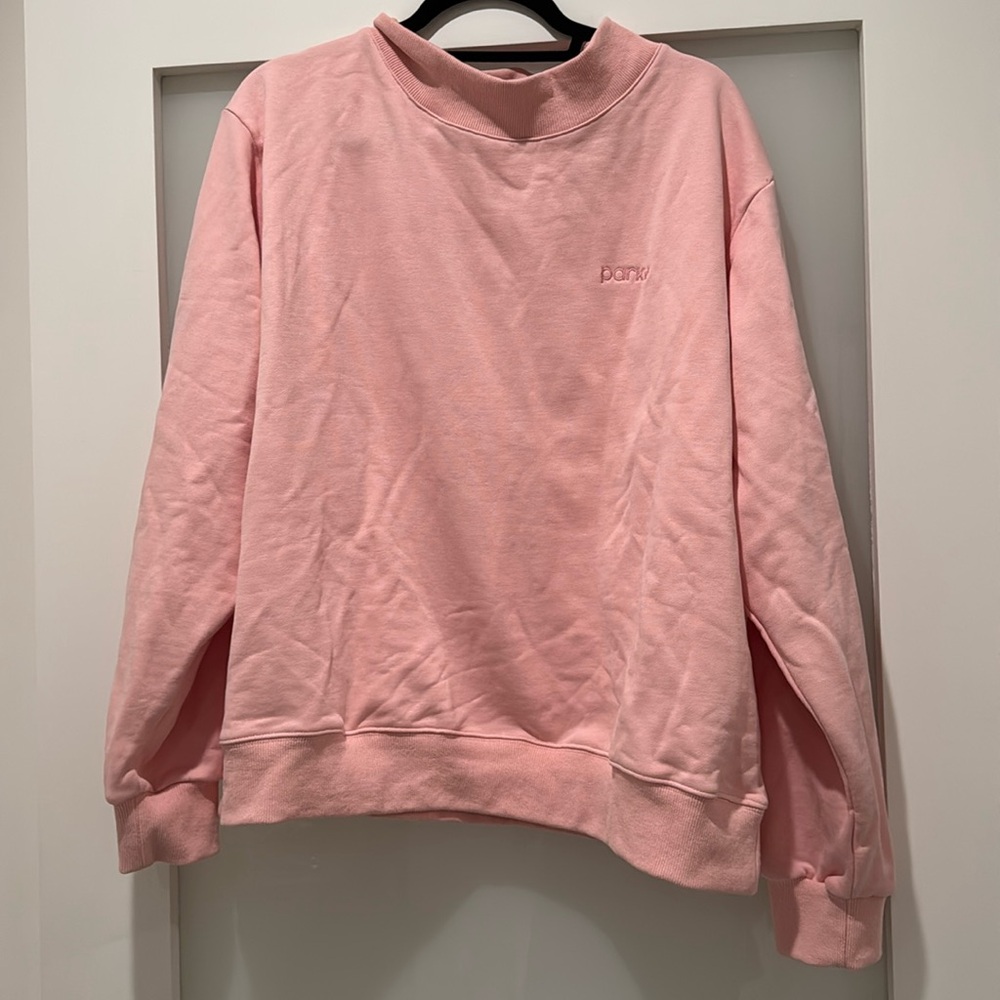 Parke Embroidered Mockneck Sweatshirt L/XL.NWOT (Parke doesn’t use tags).”Peony”